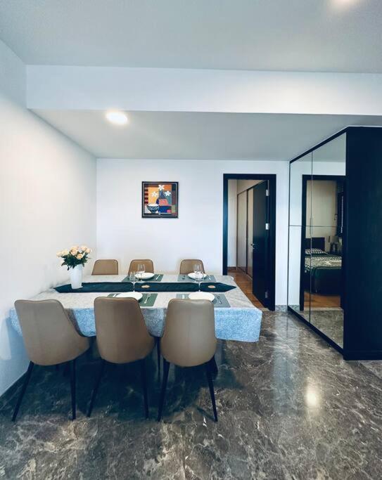 D1Mension 3Br Luxury Condo City Center In Dist 1 Thành Pho Ho Chí Minh Esterno foto